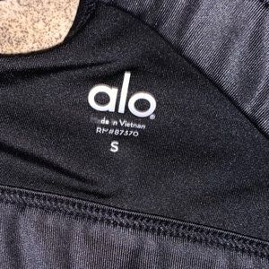 Alo yoga sorts bra (faux leather) - black - small